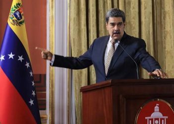 Maduro acusa EEUU de buscar cambio de manera «terrorista»