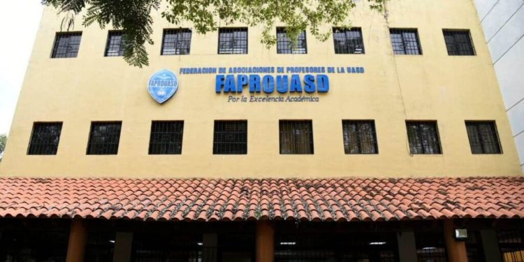 Aprueban aumento salarial del 30% para profesores de la UASD
