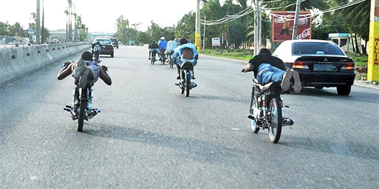 Motoristas enfrentarán de 10 a 20 años de prisión quien mate a uno calibrando