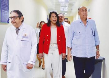 Nuevo director de ARS Semma supervisa servicios del hospital en Santiago