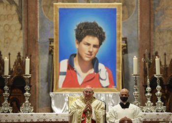 Carlo Acutis es oficialmente declarado un santo por el papa León XIV