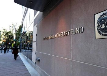 Una misión del FMI está en el país, tratará la reforma fiscal y el impacto de los aranceles de Trump