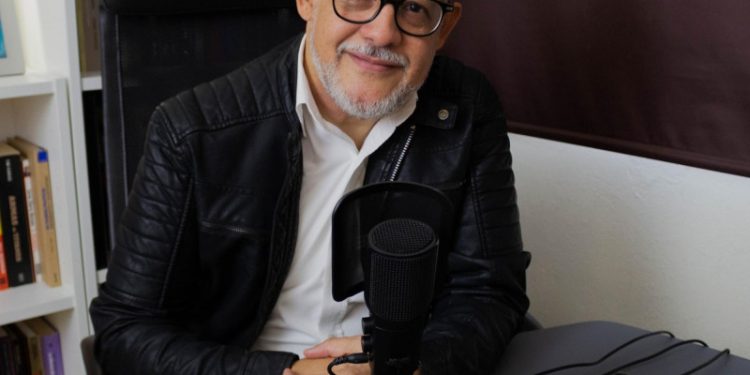 José Antonio Aybar renuncia como presidente de Espectáculos Públicos por "precariedad institucional"