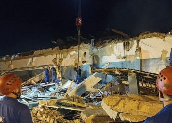 Rusia: Capturan agentes de inteligencia ucraniana, uno de ellos disfrazado de anciana