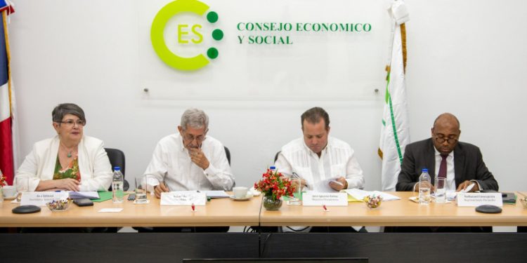 El CES concluye informe final del diálogo sobre la crisis haitiana, lo entregará a líderes políticos