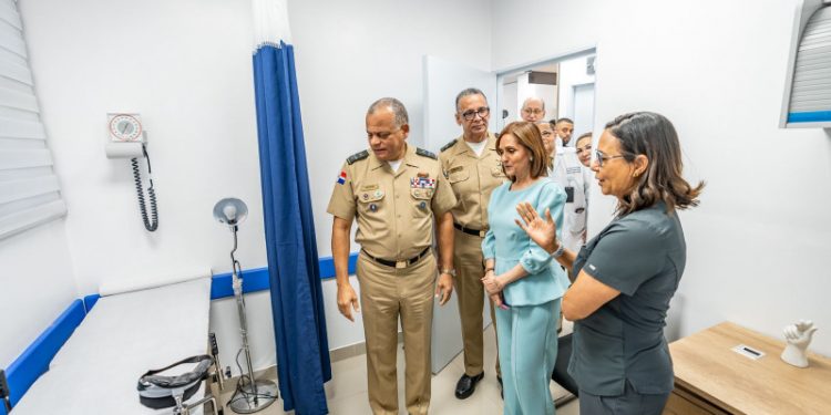 Hospital universitario docente de FF.AA. inaugura áreas de ginecología y obstetricia