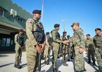 Ministro de Defensa garantiza seguridad en la frontera pese a inestabilidad en Haití
