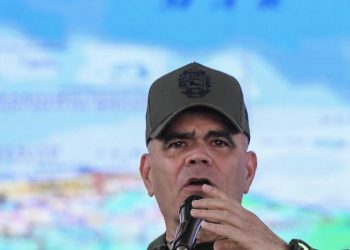 Venezuela advierte a Guyana y Trinidad que si se prestan para ataque "recibirán respuesta"