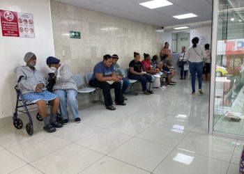 Sigue crisis en Oncológico: dicen cancelación de coordinador de residencia es irregular