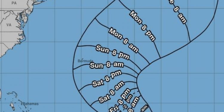 La tormenta Gabrielle avanza hacia el noroeste sin perspectivas de alcanzar EEUU