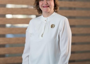 Designan a Aura Celeste Fernández como gerente del CNSS