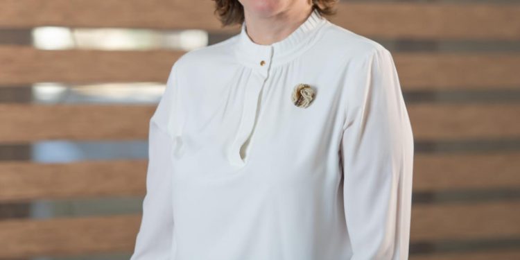 Designan a Aura Celeste Fernández como gerente del CNSS