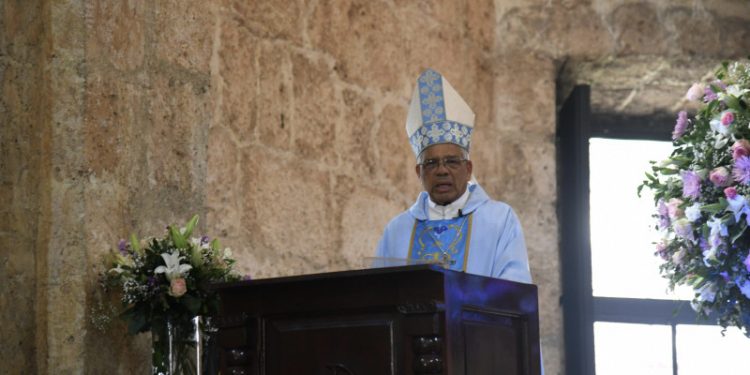 Monseñor Ozoria: "Que pague las consecuencias el que haya robado el dinero de Senasa"