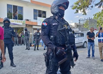 A paso lento avanzan las investigaciones por la muerte de cinco personas en Santiago