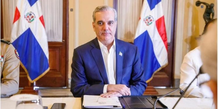 Presidente Abinader suspende actividades pautadas para este domingo debido a vaguada