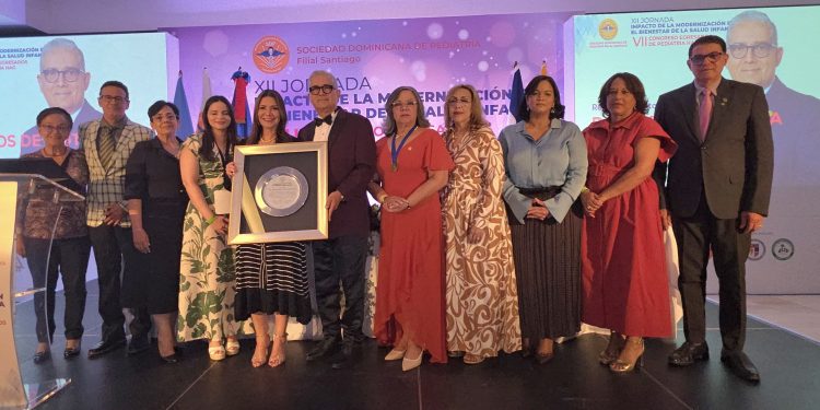 Sociedad de Pediatría Santiago resalta la importancia de la humanización y modernización en la atención infantil