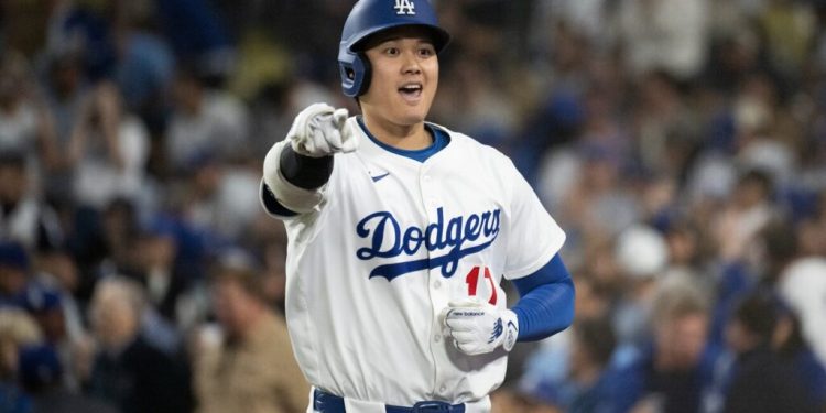 ¡Historia pura! Ohtani conecta tres jonrones y lanza seis ceros para llevar a los Dodgers a la Serie Mundial