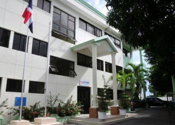 Intrant anuncia firma de contrato para emisión de nuevas licencias de conducir