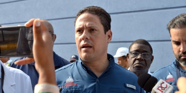 Ministro de Vivienda dice hay mano de obra suficiente pese a retos del sector construcción