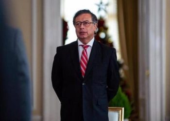 Petro insta a EEUU a que disminuya el consumo de droga "y lea más a Gabriel García Márquez"