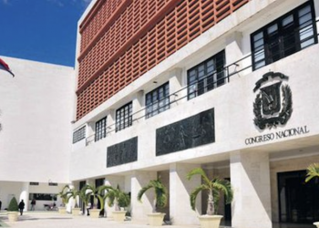 Artículo 767 del Código Civil, sobre herencia conyugal, quedó fuera de la Ley