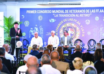 Militares en retiro abordan en Congreso Mundial los retos de los veteranos en pensión