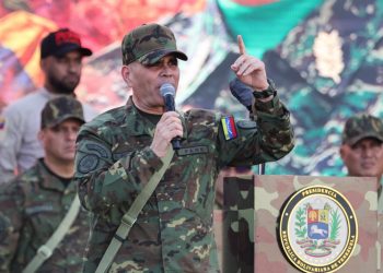 Venezuela denuncia "acoso militar" de aviones de EEUU cerca de sus costas en el Caribe