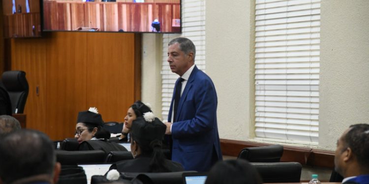 Donald Guerrero asegura defenderá con pruebas la transparencia de su gestión pública