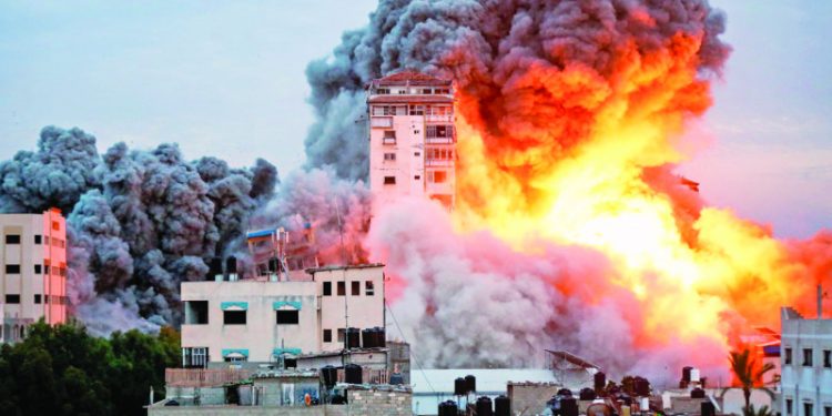 La sociedad israelí está profundamente traumatizada, dice historiador