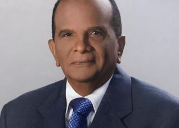 Abinader declara 18 de octubre día de duelo oficial por fallecimiento de Vicente Sánchez Baret