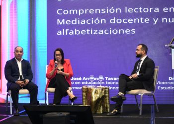 Expertos sugieren la alfabetización digital en Plan Lea