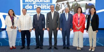 Abinader: El Transporte es la columna vertebral del desarrollo y no un tema técnico