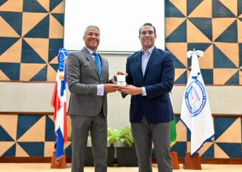 Coraasan y Utesa aúnan esfuerzos para multiplicar el mensaje del uso y cuidado del agua