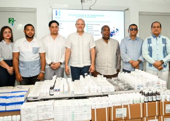 Gabinete de Política Social dona más de RD$12 millones en medicamentos para fortalecer el sistema de salud en Santiago