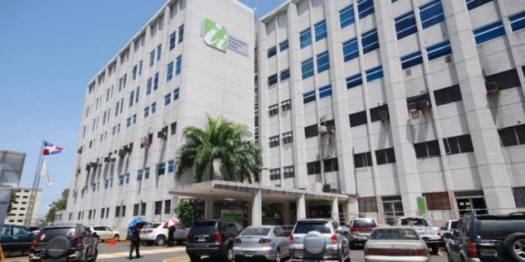 DGII informa umbral de pagos en efectivo establecido en la ley de lavado