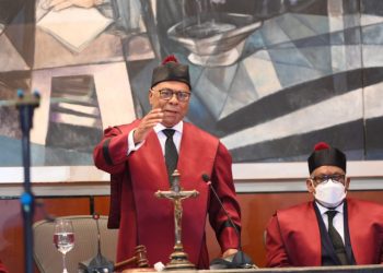 En 2015, el Tribunal Constitucional rechazó un acuerdo entre RD y EEUU similar al anunciado por Abinader