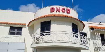 Expareja de diputada Jacqueline Fernández es vinculado a supuesto tráfico de drogas a EE.UU.