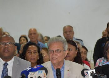 Médicos logran que las ARS suban pagos por consultas