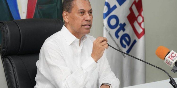 Gómez Mazara advierte sobre "alarmante aumento" de noticias falsas