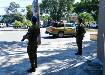Critican el aparataje militar en San Cristóbal