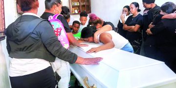 Clama por justicia madre de niña muerta por primo de 13 años