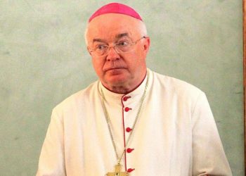 Del sismo moral del Nuncio Wesołowski al colapso administrativo de Monseñor Ozoria
