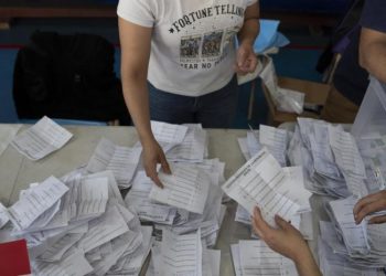 Chile celebrará una segunda vuelta entre izquierdista Jara y ultraderechista Kast
