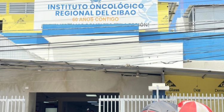 Camacho: Indagan caso del Oncológico del Cibao