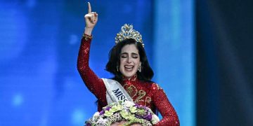 Quién es Fátima Bosch, la mexicana que ganó Miss Universo 2025