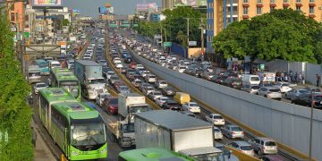 Gabinete de Transporte activa un operativo vial por alto flujo comercial