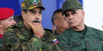 Venezuela critica a gobiernos “genuflexos” que se prestan para militarizar el Caribe