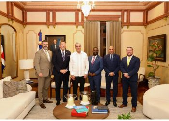 Misión de alto nivel de la DEA felicita al presidente Luis Abinader por su apoyo a la lucha contra el narcotráfico internacional