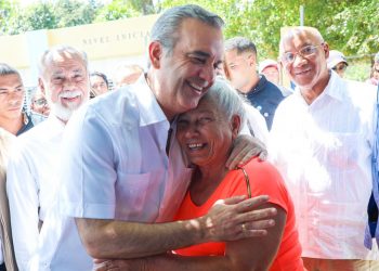 Presidente Abinader sostendrá almuerzo este sábado con militares en el Ministerio de Defensa; participará en el XIX Congreso Nacional Ordinario "Un Nuevo Contrato Social” en el Distrito Nacional