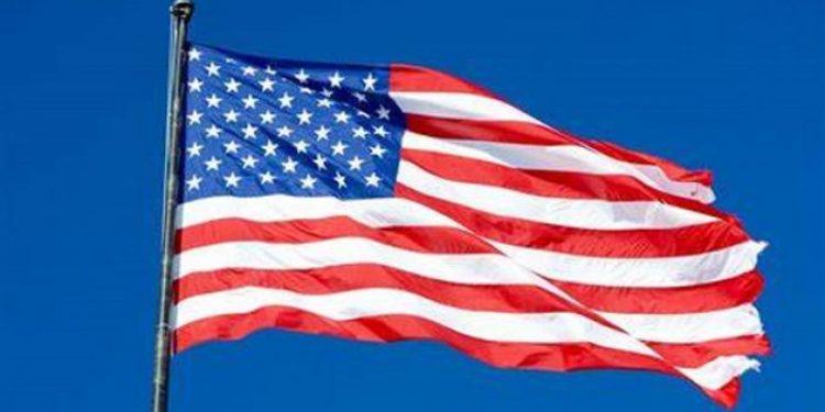 EE.UU. restringe visados a transportistas mexicanos por "facilitar inmigración ilegal"